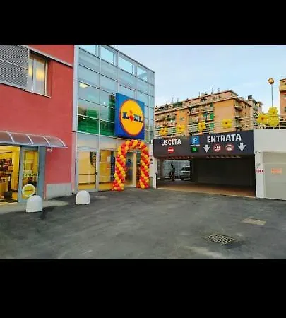 Airport Alexander Genova