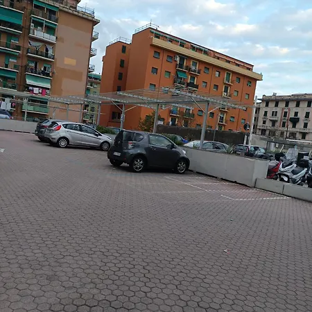 Airport Alexander Apartman *